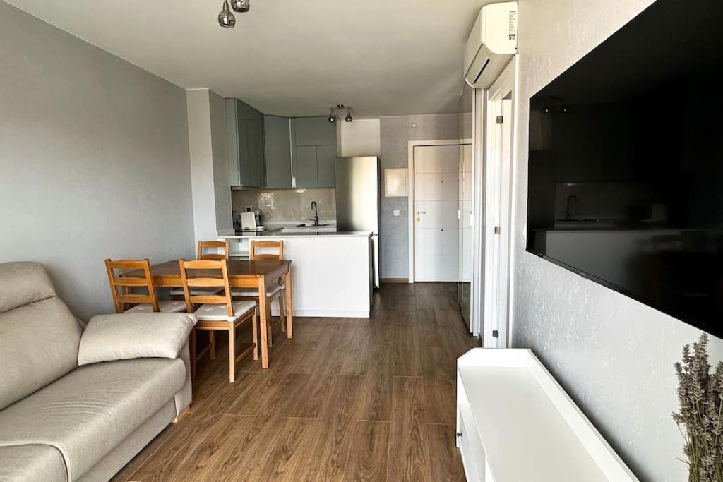 Apartamento Acogedor , บลาเนส ภายนอก รูปภาพ