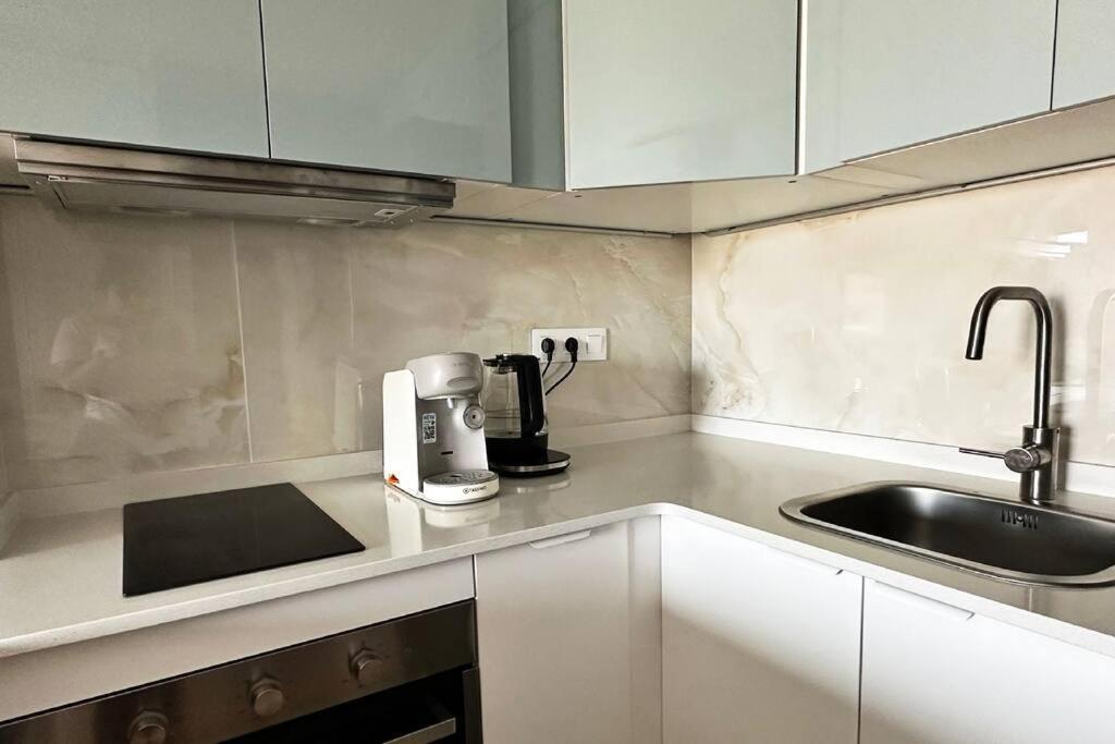 Apartamento Acogedor , บลาเนส ภายนอก รูปภาพ